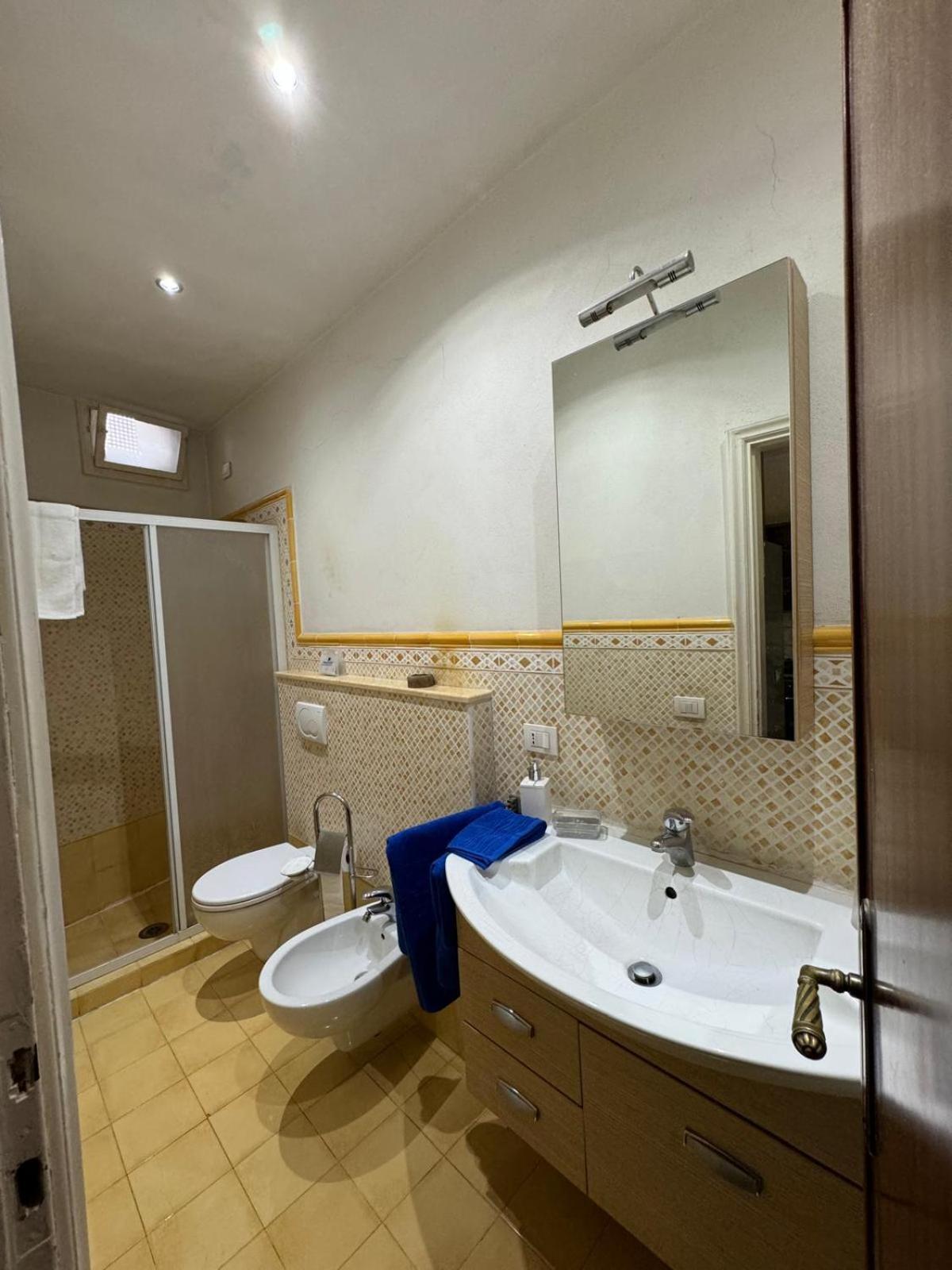 Micheli Suite Anfiteatro Square Lucca Eksteriør billede