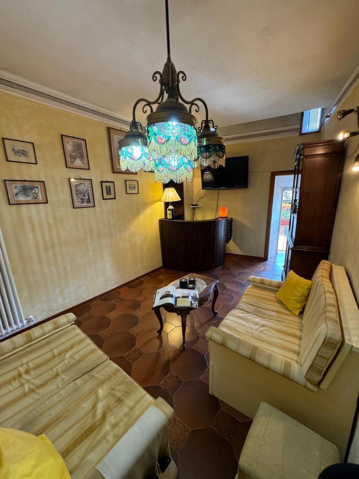Micheli Suite Anfiteatro Square Lucca Eksteriør billede